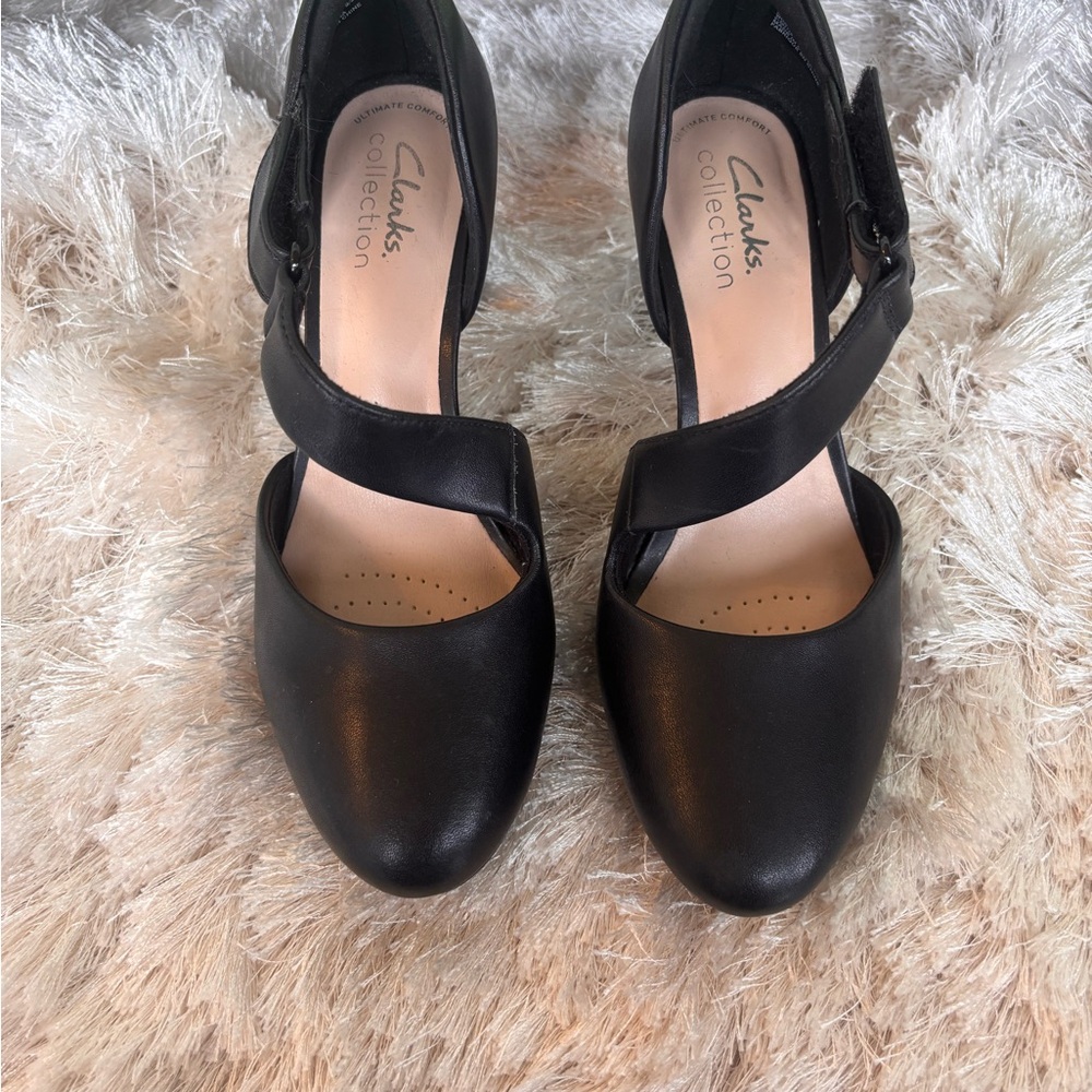 Clarks Women's Black Strappy Shoes
